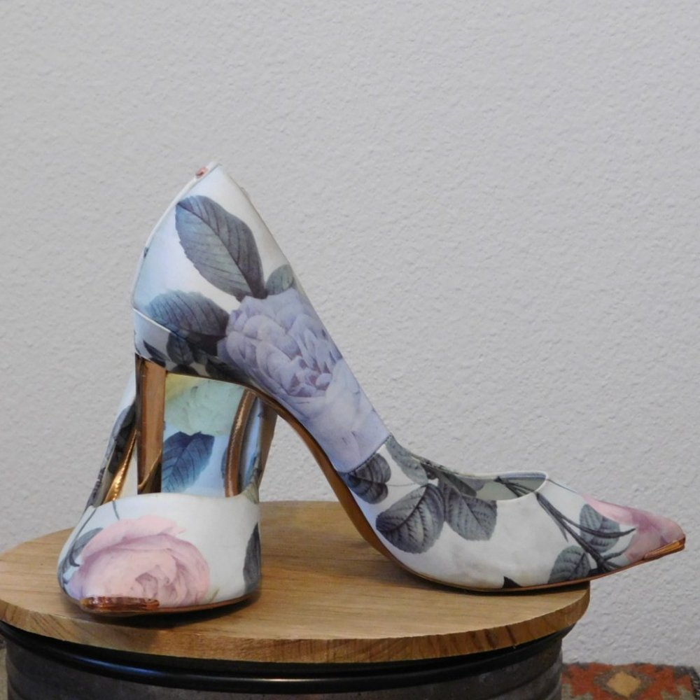 Ted Baker fabric Floral Adecyn heels lightly worn sz 41.5 or 9 1/2